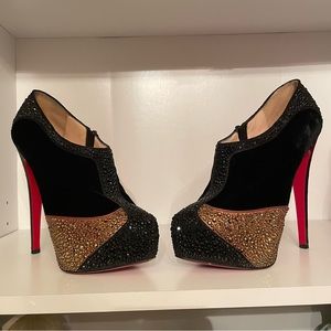 Christian Louboutin Laelia Strass Booties